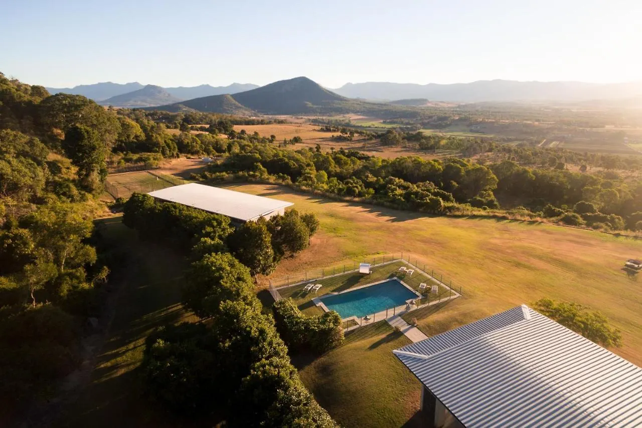 Mount French Lodge - Private Collection By Spicers Charlwood